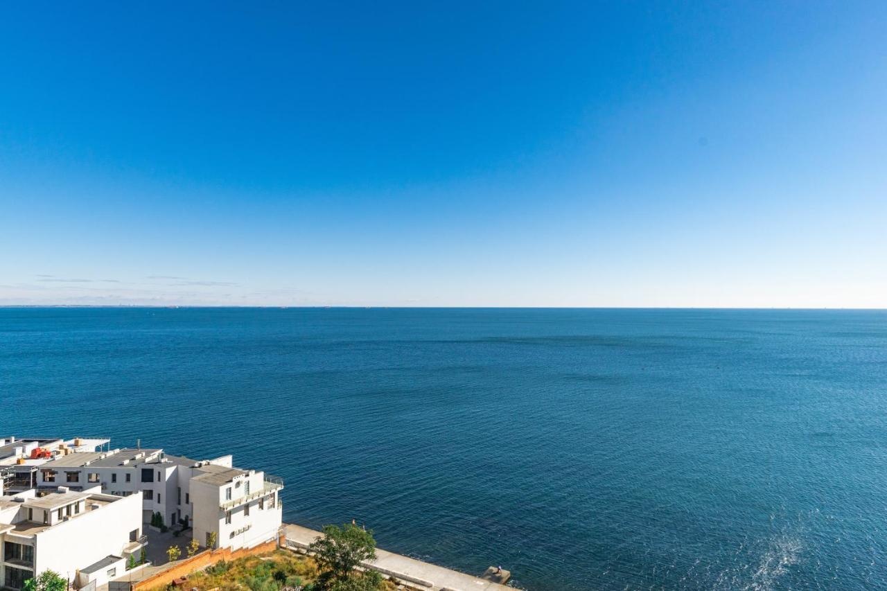 Sea Symphony Design Apartment Одесса Экстерьер фото